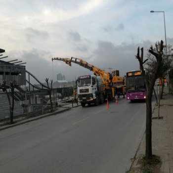 KİRALIK 65 TONLUK HİYAP VİNÇ